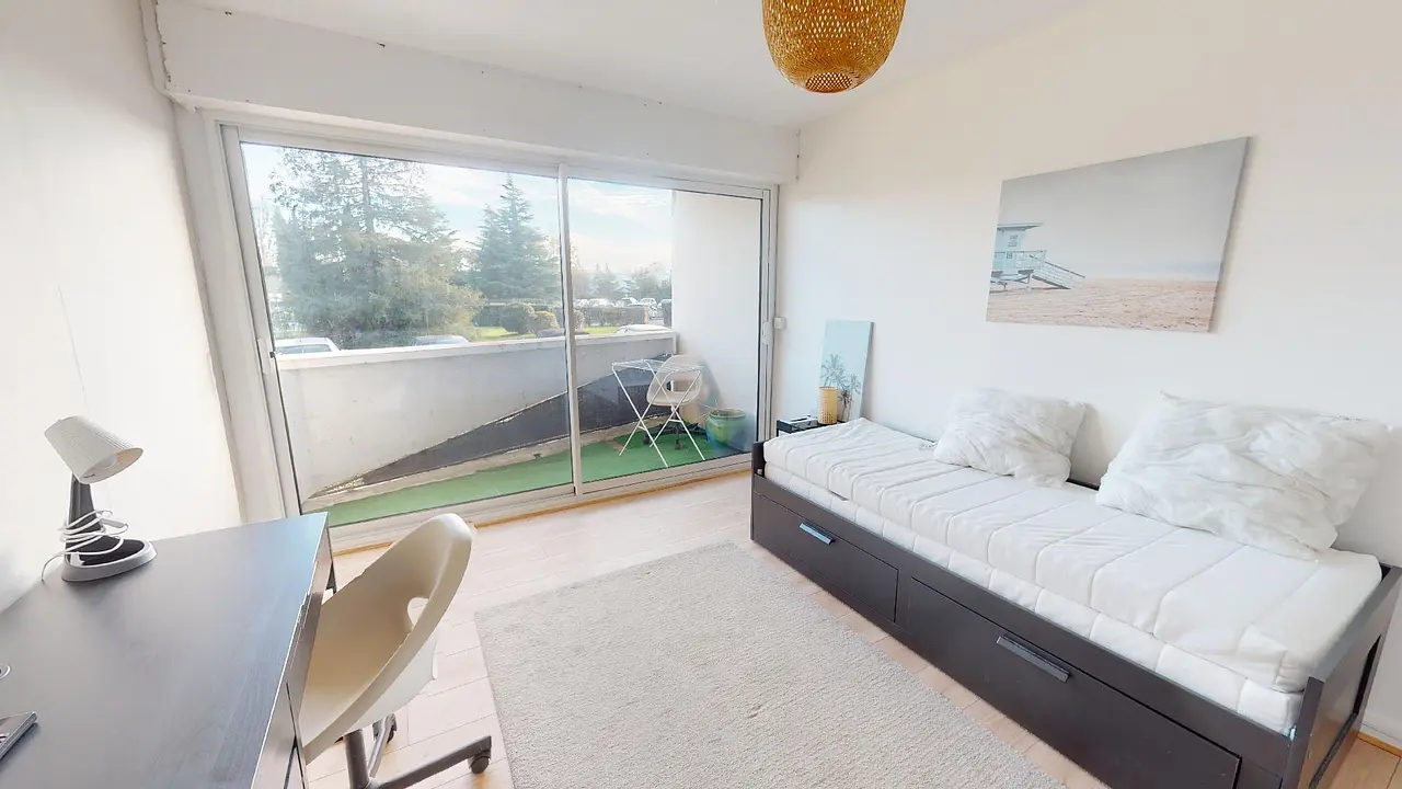 Colocation meublée de 57.0m2 - 572€ - Pessac