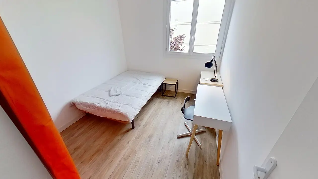 Colocation meublée de 87.0m2 - 418€ - Cenon