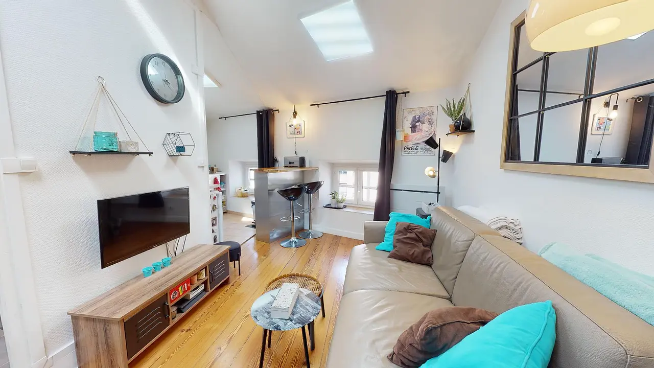 Appartement meublé de 30.0m2 - 731€ - Caluire-et-Cuire