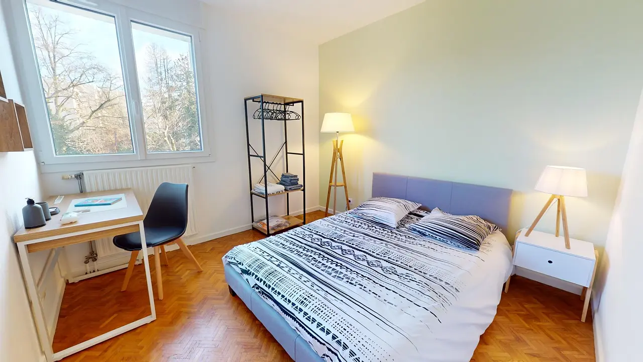 Colocation meublée de 110.0m2 - 617€ - Lyon