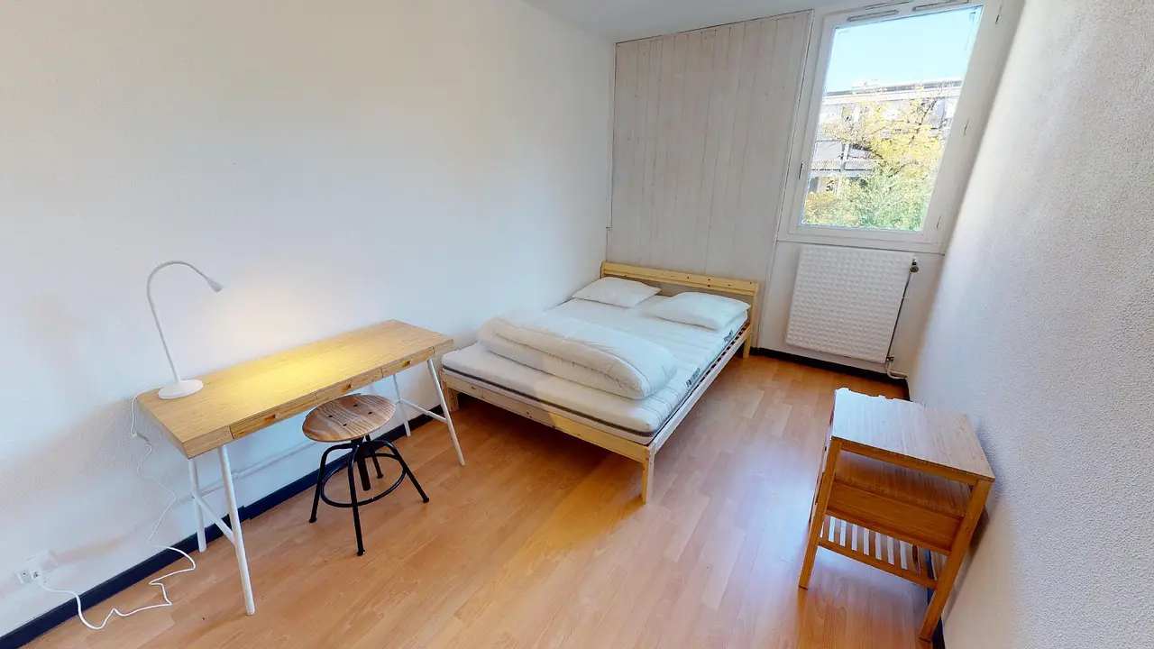 Colocation meublée de 112.11m2 - 380€ - Grenoble
