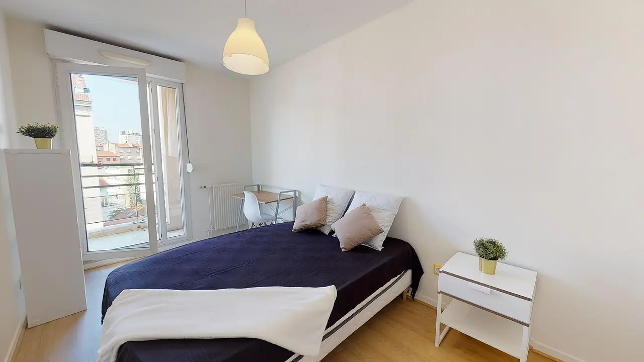 Colocation meublée de 104.0m2 - 445€ - Villeurbanne