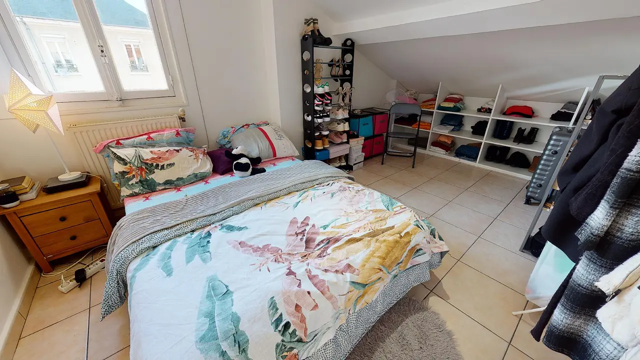Colocation meublée de 80.0m2 - 380€ - Saint-Fons