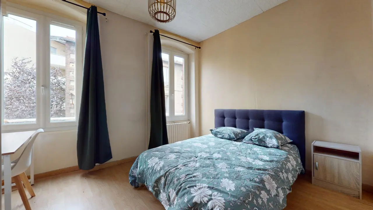 Colocation meublée de 110.0m2 - 350€ - Saint-Étienne