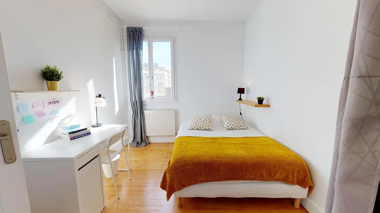 Colocation meublée de 66.0m2 - 494€ - Grenoble