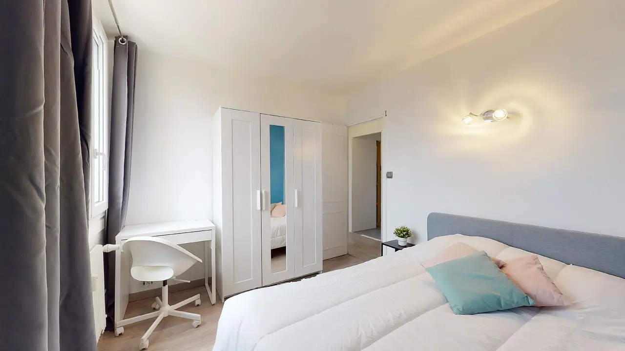 Colocation meublée de 66.0m2 - 530€ - Oullins