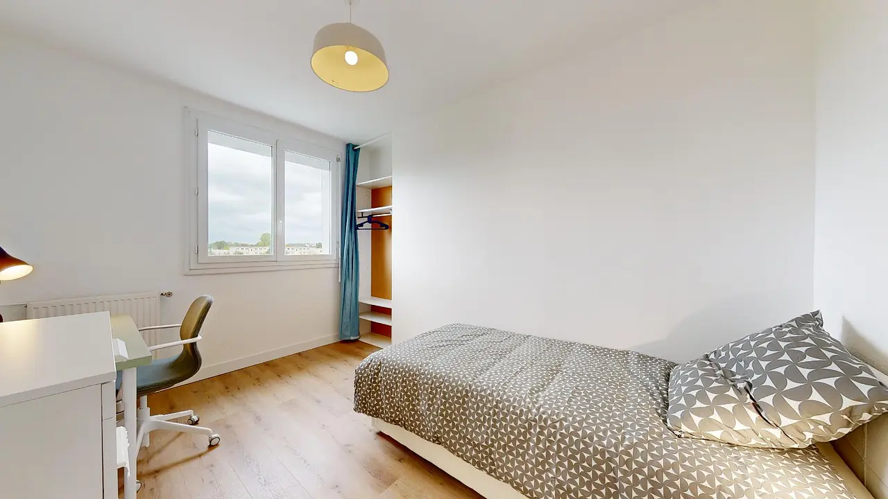 Colocation meublée de 74.79m2 - 560€ - Talence
