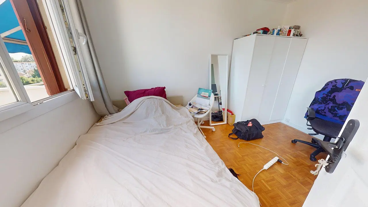 Colocation meublée de 70.0m2 - 485€ - Villeurbanne