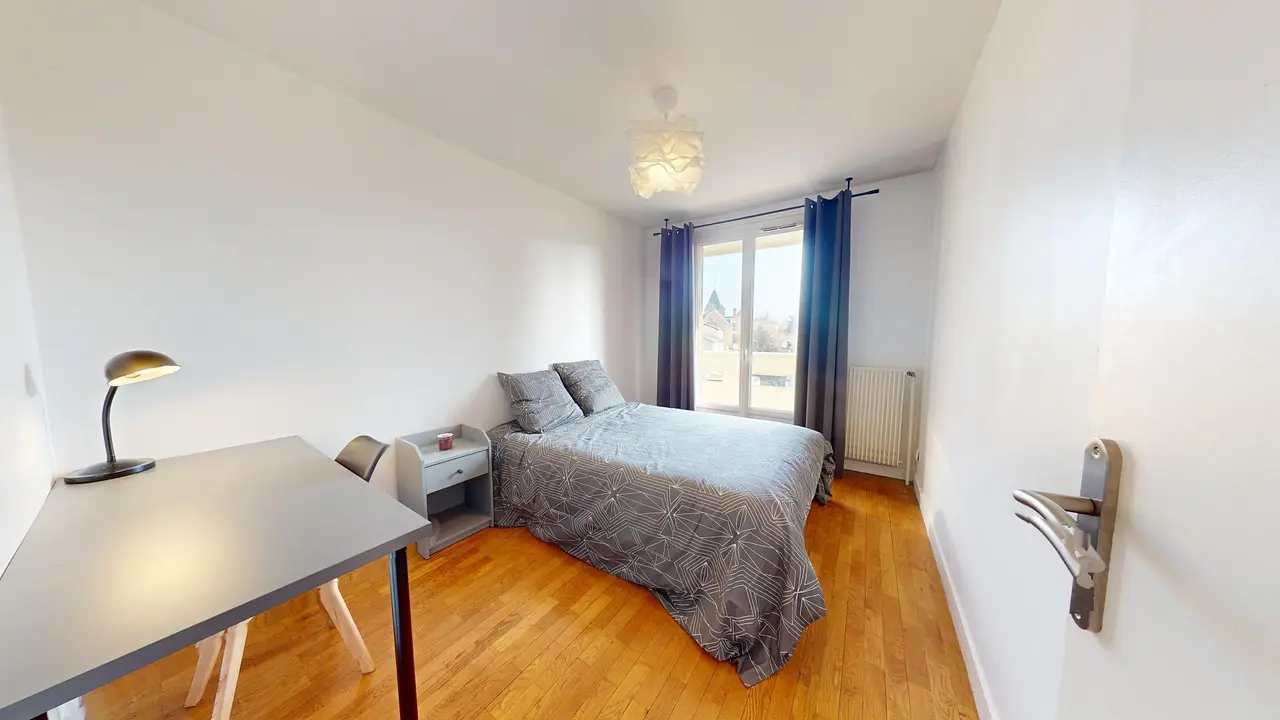 Colocation meublée de 120.0m2 - 545€ - Villeurbanne