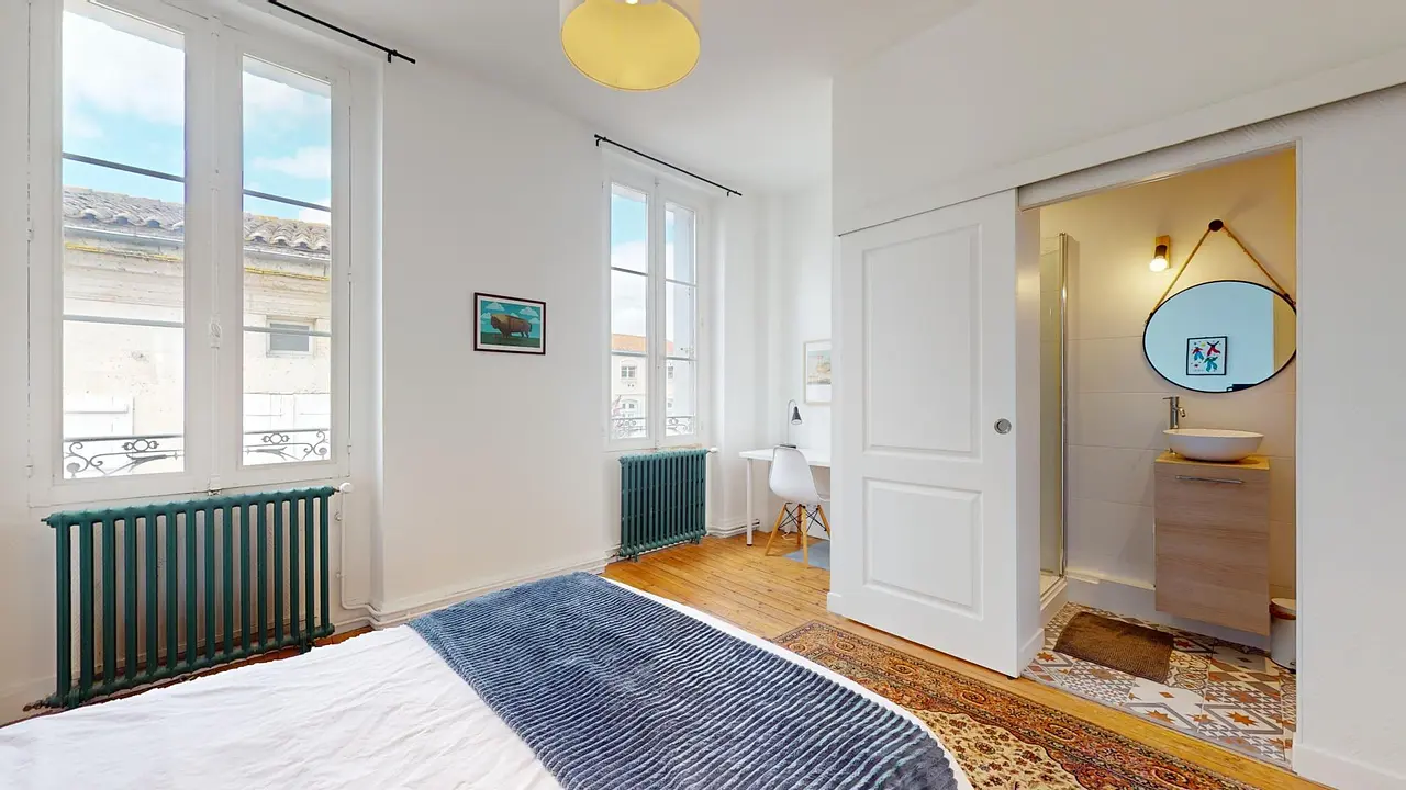 Colocation meublée de 220.0m2 - 505€ - Angoulême