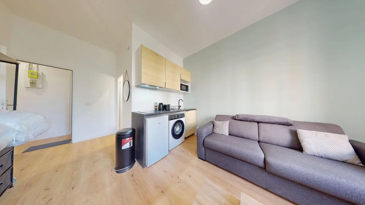 Appartement meublé de 19.15m2 - 615€ - Villeurbanne