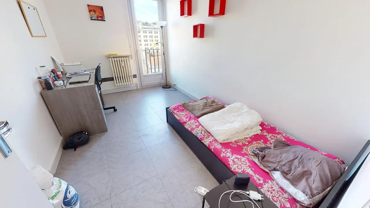Colocation meublée de 66.99m2 - 301€ - Saint-Étienne