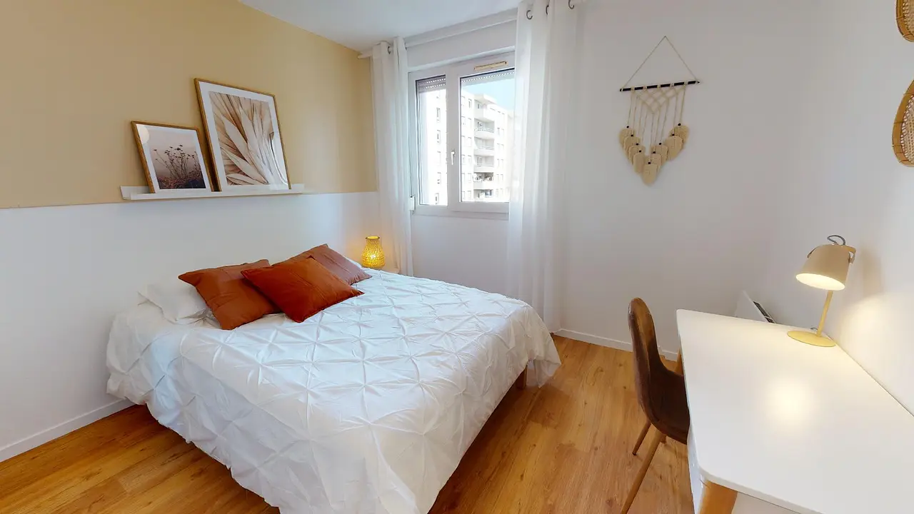 Colocation meublée de 78.0m2 - 587€ - Lyon