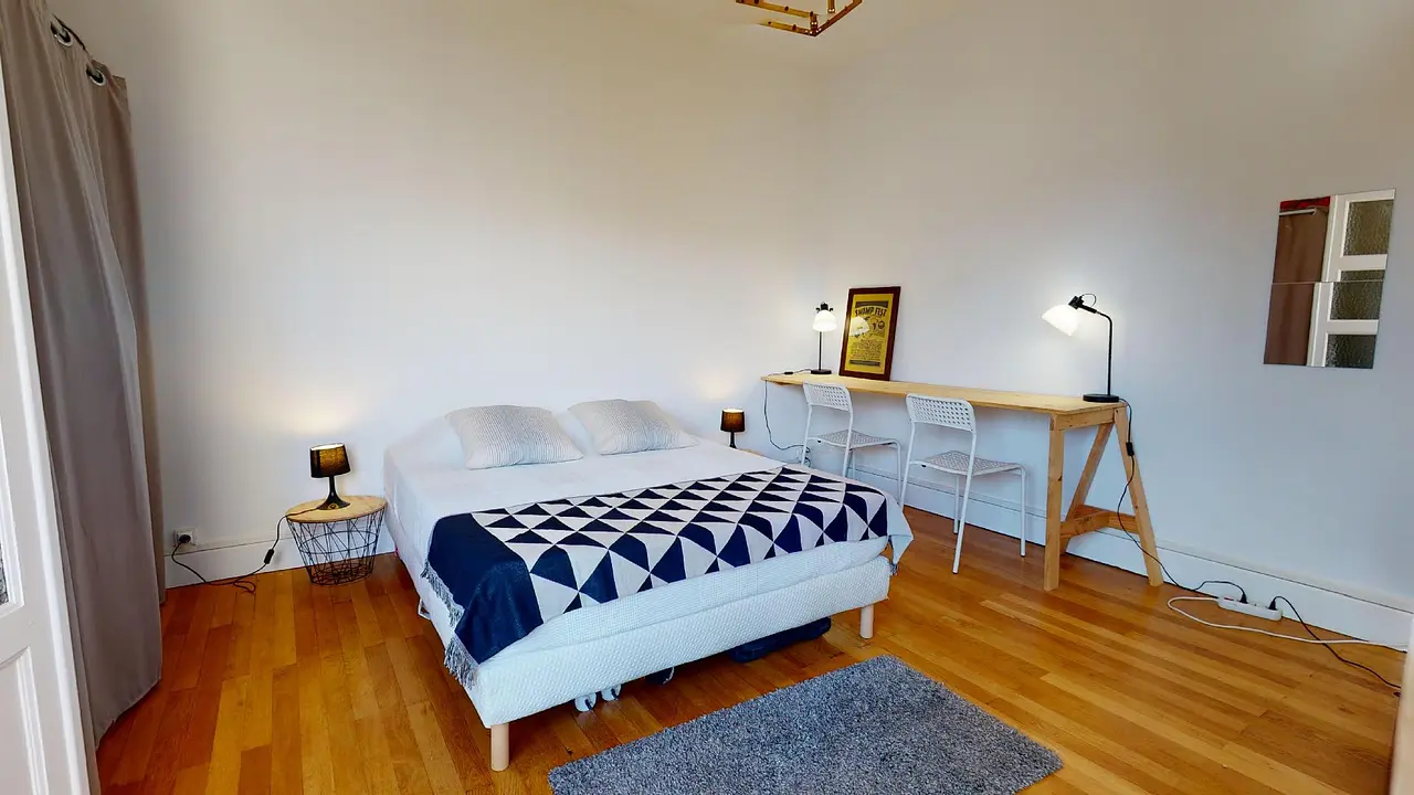 Colocation meublée de 66.0m2 - 520€ - Grenoble