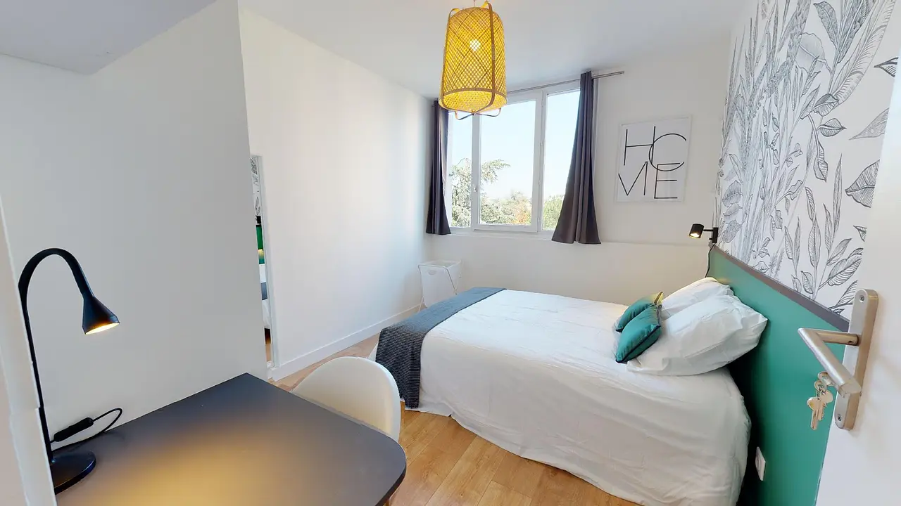 Colocation meublée de 75.0m2 - 449€ - Bron