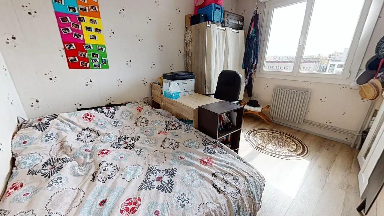 Colocation meublée de 82.0m2 - 574€ - Villeurbanne