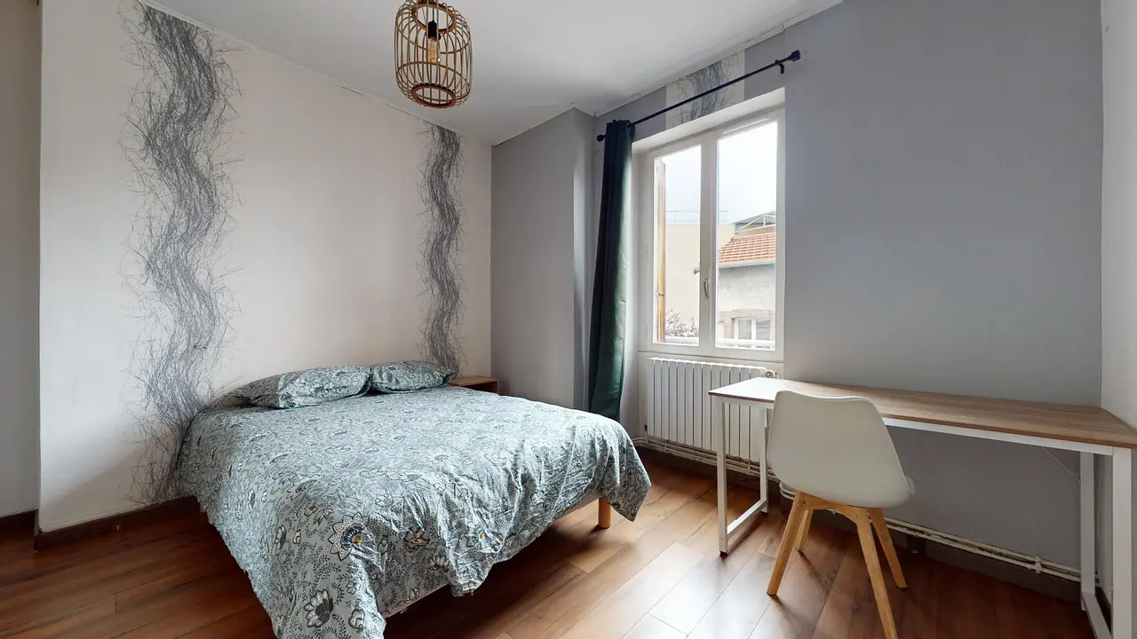 Colocation meublée de 110.0m2 - 350€ - Saint-Étienne