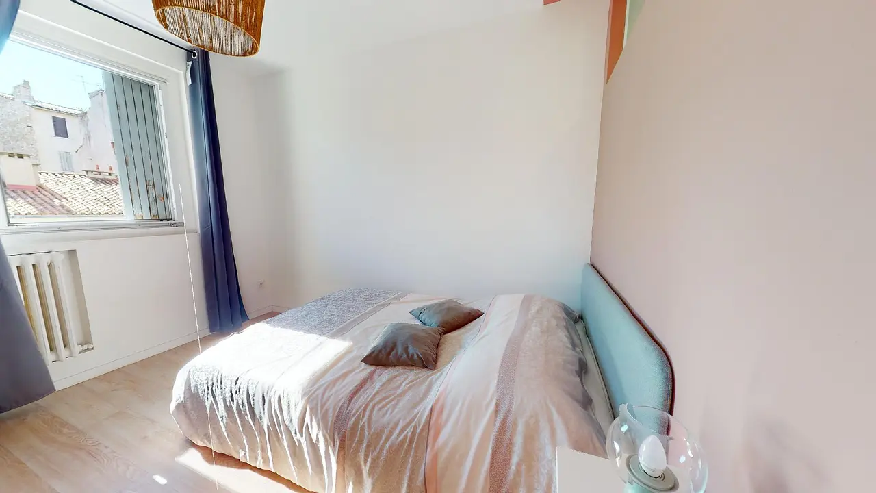 Colocation meublée de 64.0m2 - 550€ - Marseille