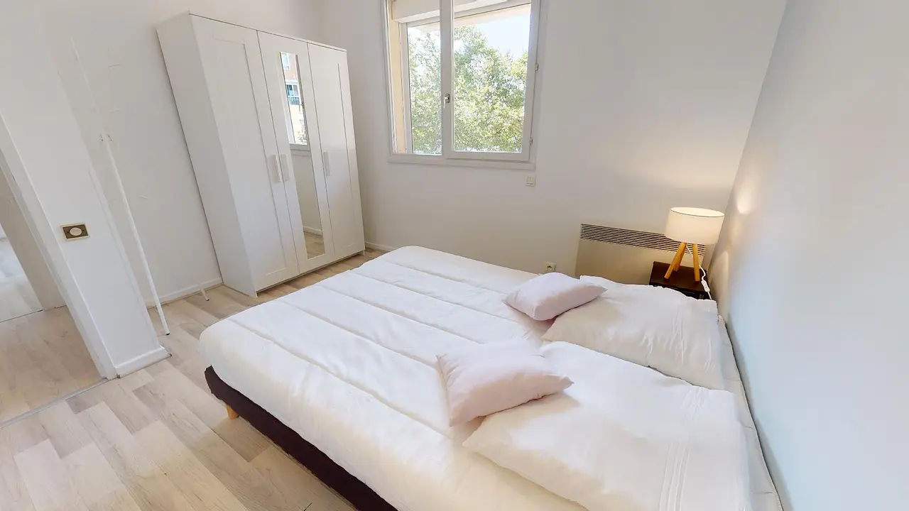 Colocation meublée de 82.0m2 - 611€ - Lyon