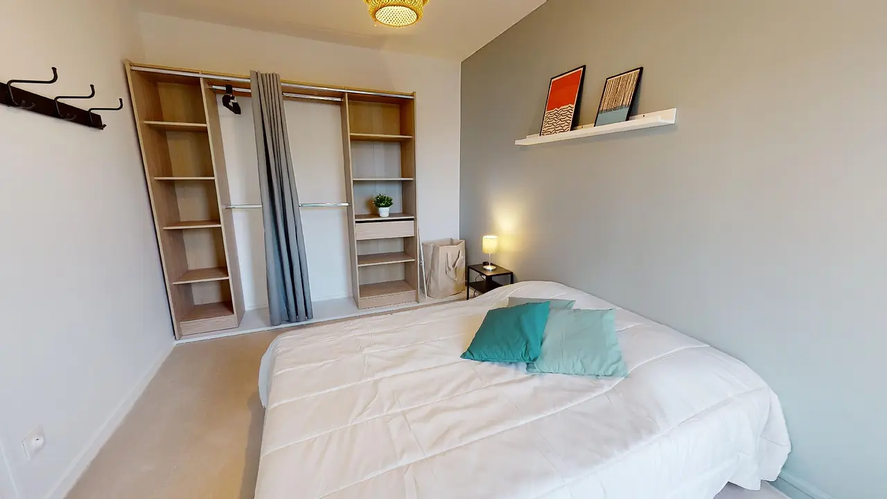 Colocation meublée de 102.0m2 - 526€ - Lyon