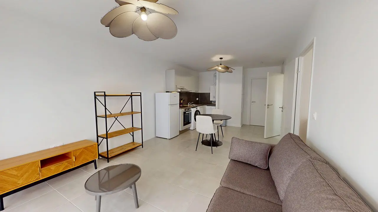 Appartement meublé de 44.43m2 - 800€ - Bègles