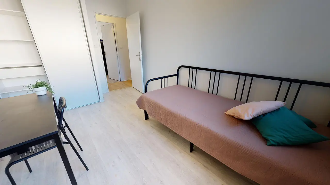 Colocation meublée de 88.0m2 - 484€ - Villeurbanne