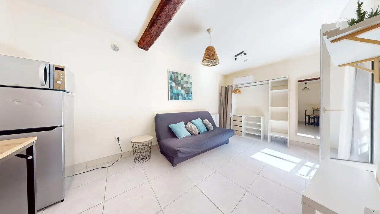 Appartement meublé de 23.0m2 - 710€ - Meaux