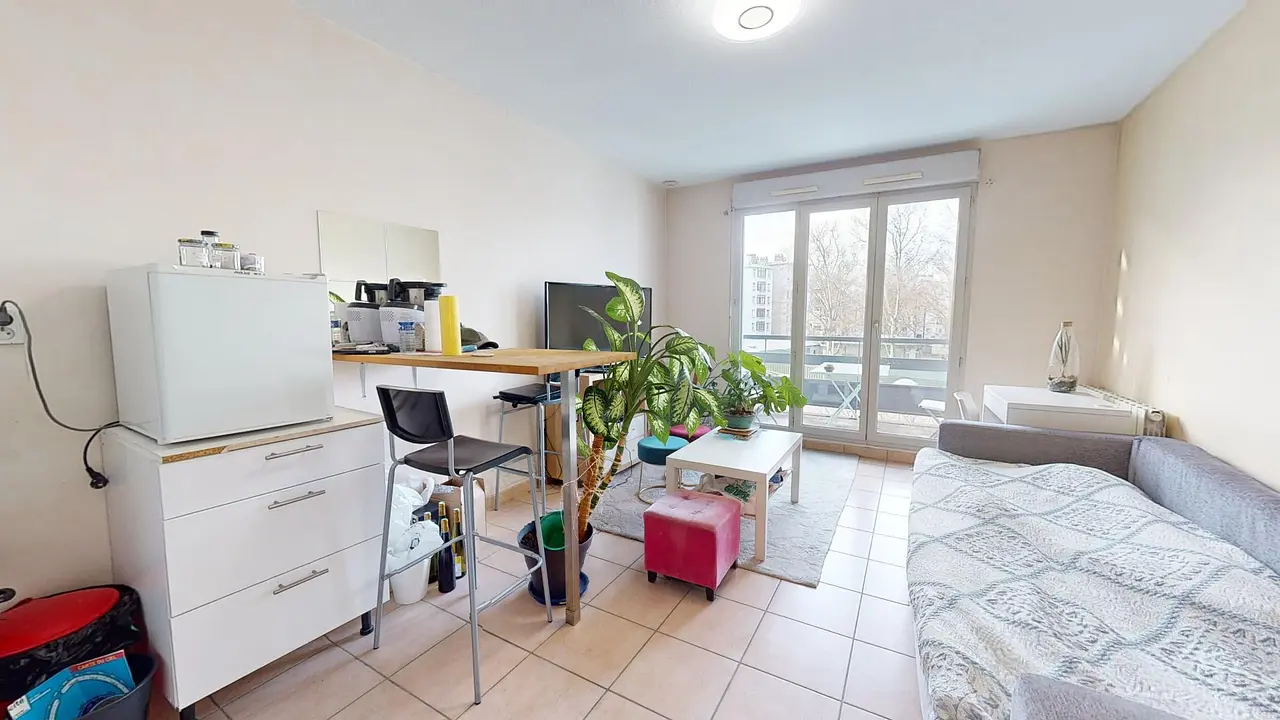 Appartement meublé de 27.49m2 - 660€ - Lyon