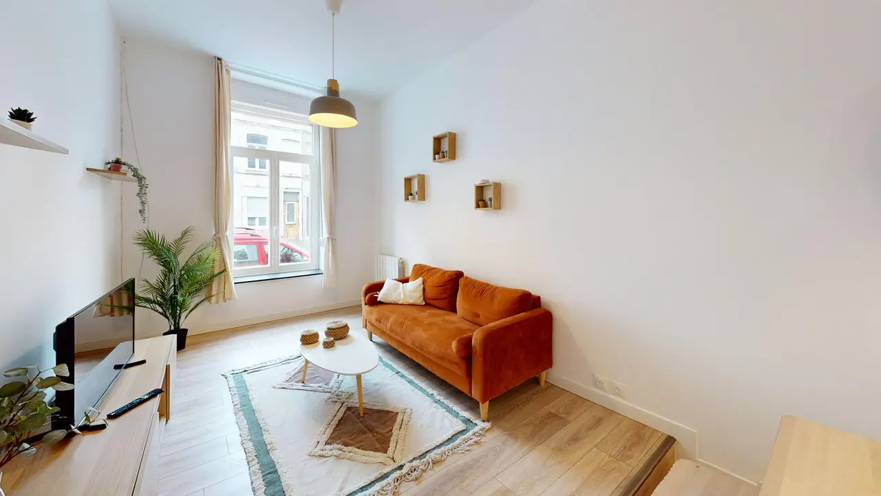 Appartement meublé de 55.0m2 - 960€ - Lille
