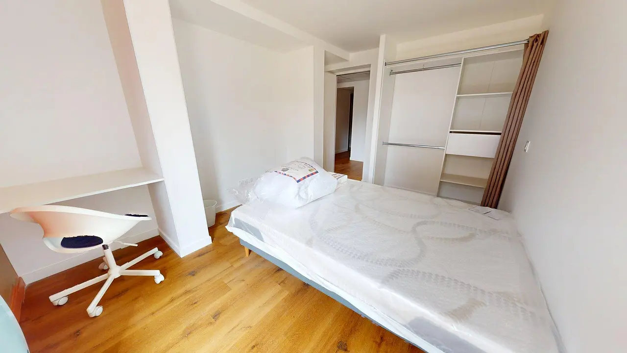 Colocation meublée de 270.0m2 - 545€ - Saint-Priest