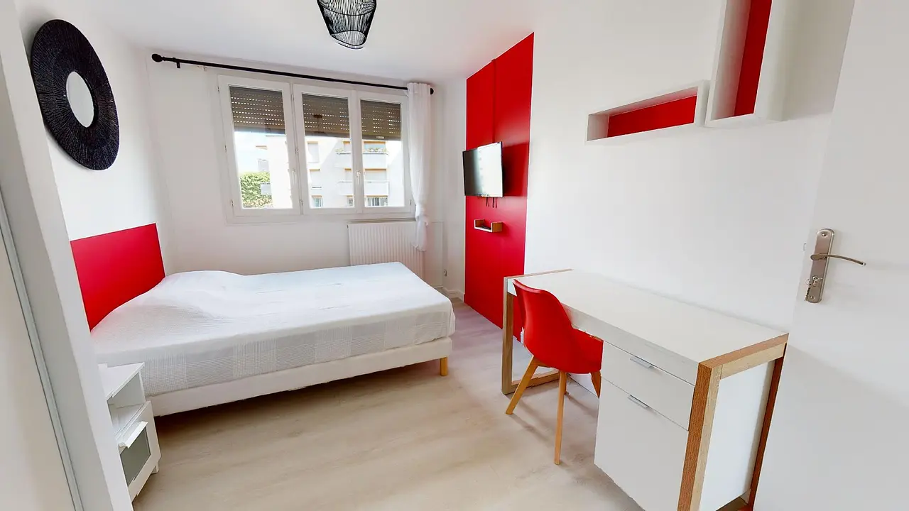 Colocation meublée de 78.0m2 - 544€ - Saint-Priest