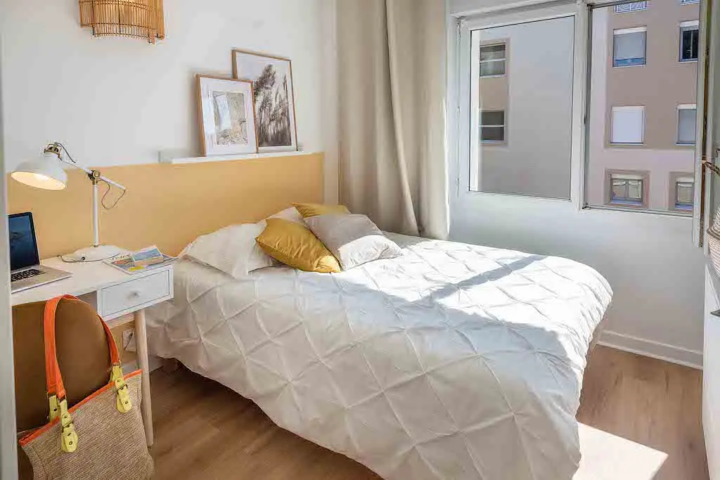 Colocation meublée de 170.0m2 - 601€ - Oullins-Pierre-Bénite