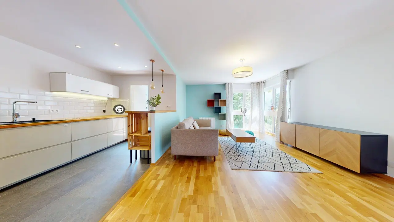 Appartement meublé de 104.0m2 - 1890€ - Lyon