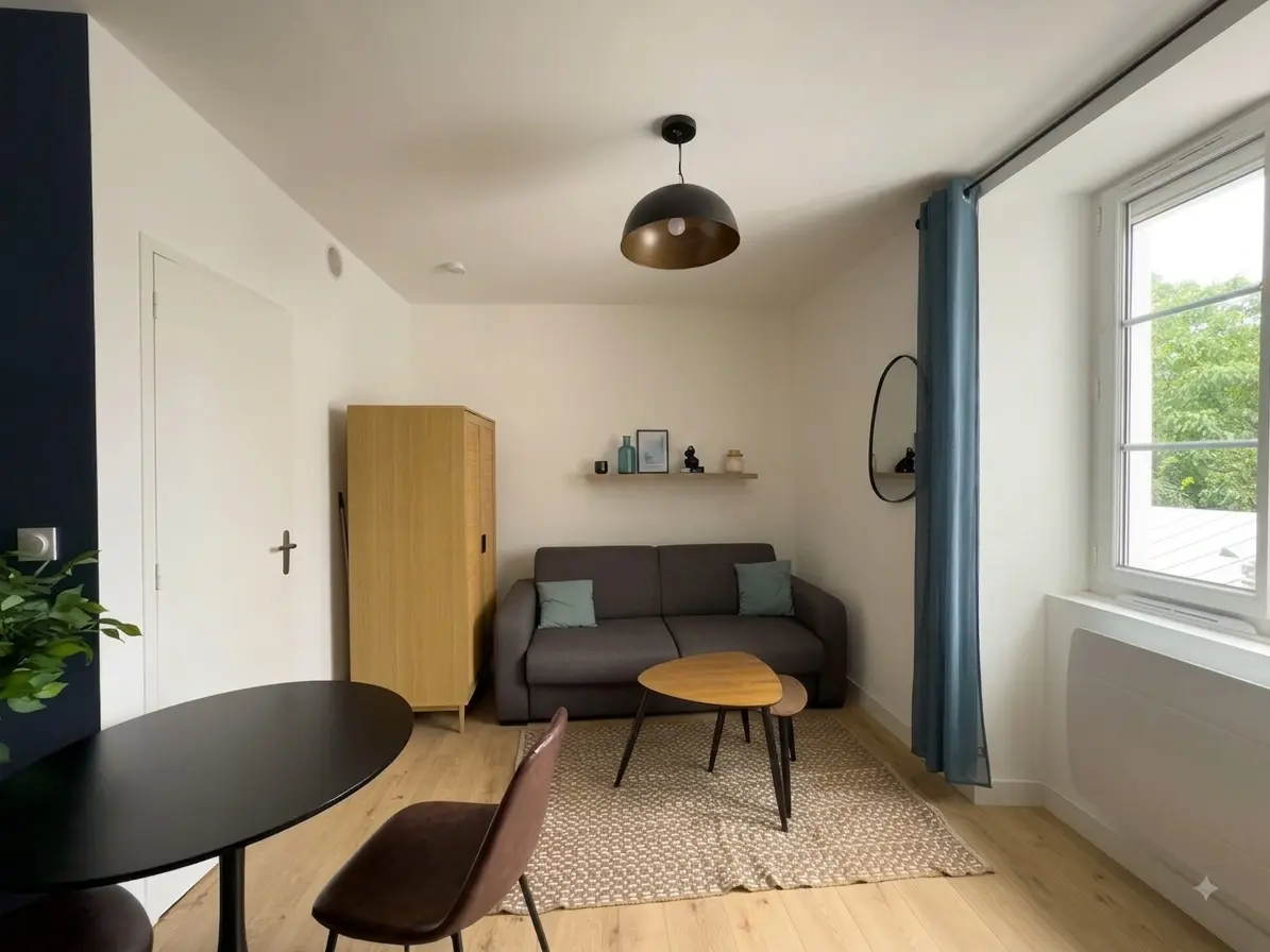 Appartement meublé de 18.89m2 - 645€ - Nantes
