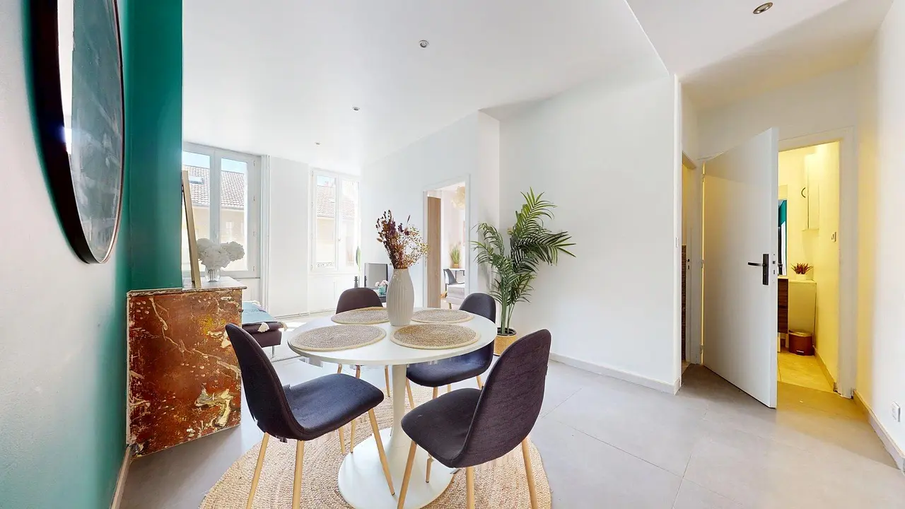 Colocation meublée de 65.06m2 - 310€ - Saint-Étienne