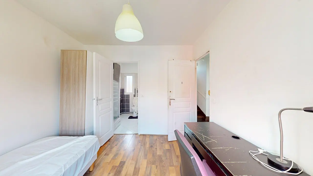 Colocation meublée de 79.68m2 - 500€ - Fontenay-sous-Bois