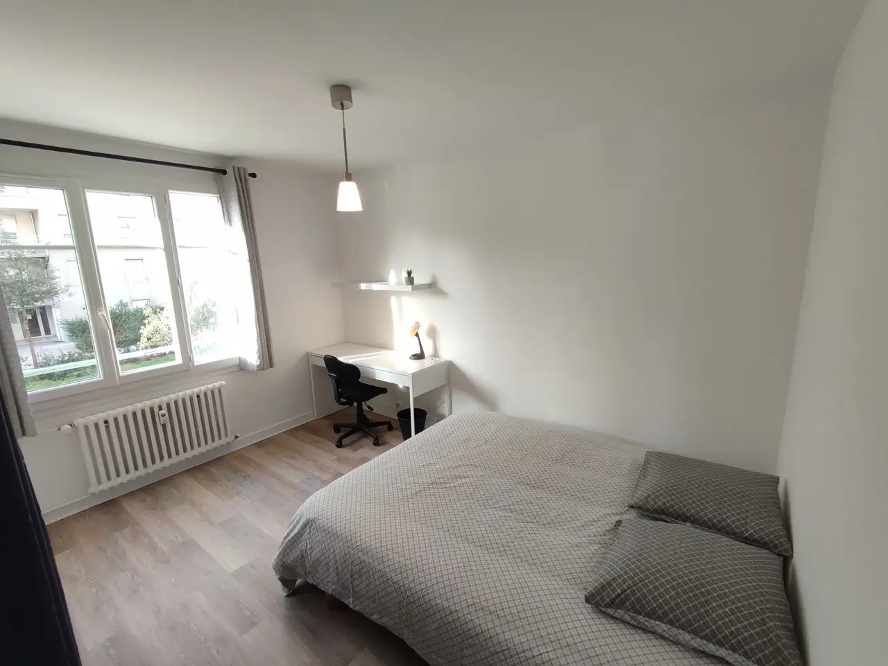 Colocation meublée de 62.0m2 - 495€ - Villeurbanne