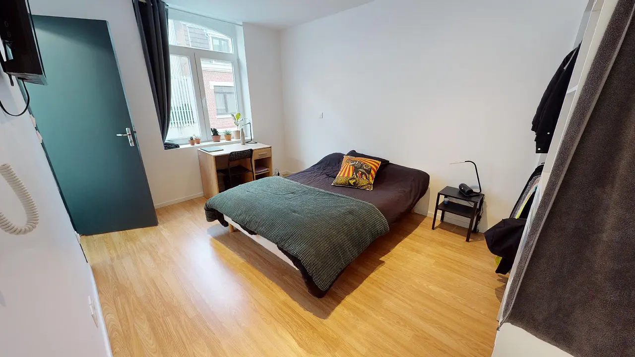 Colocation meublée de 243.0m2 - 573€ - Lille