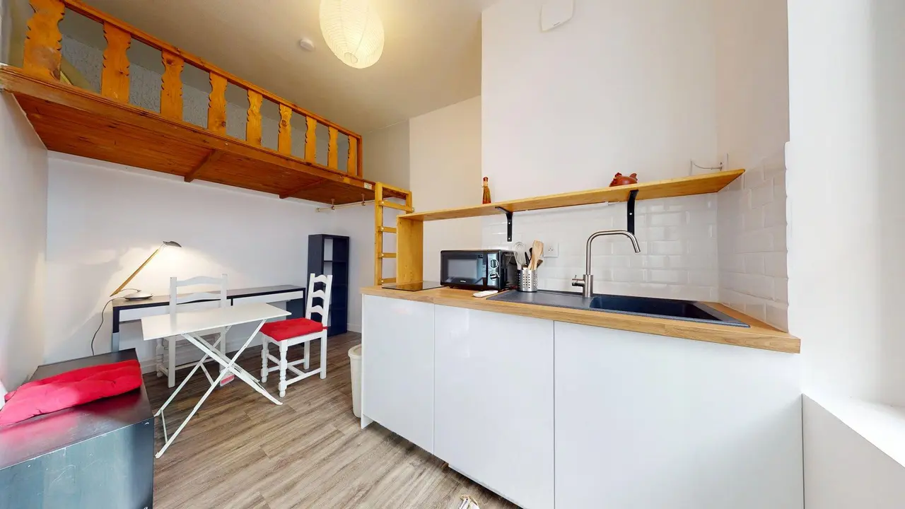 Appartement meublé de 12.24m2 - 600€ - Lyon