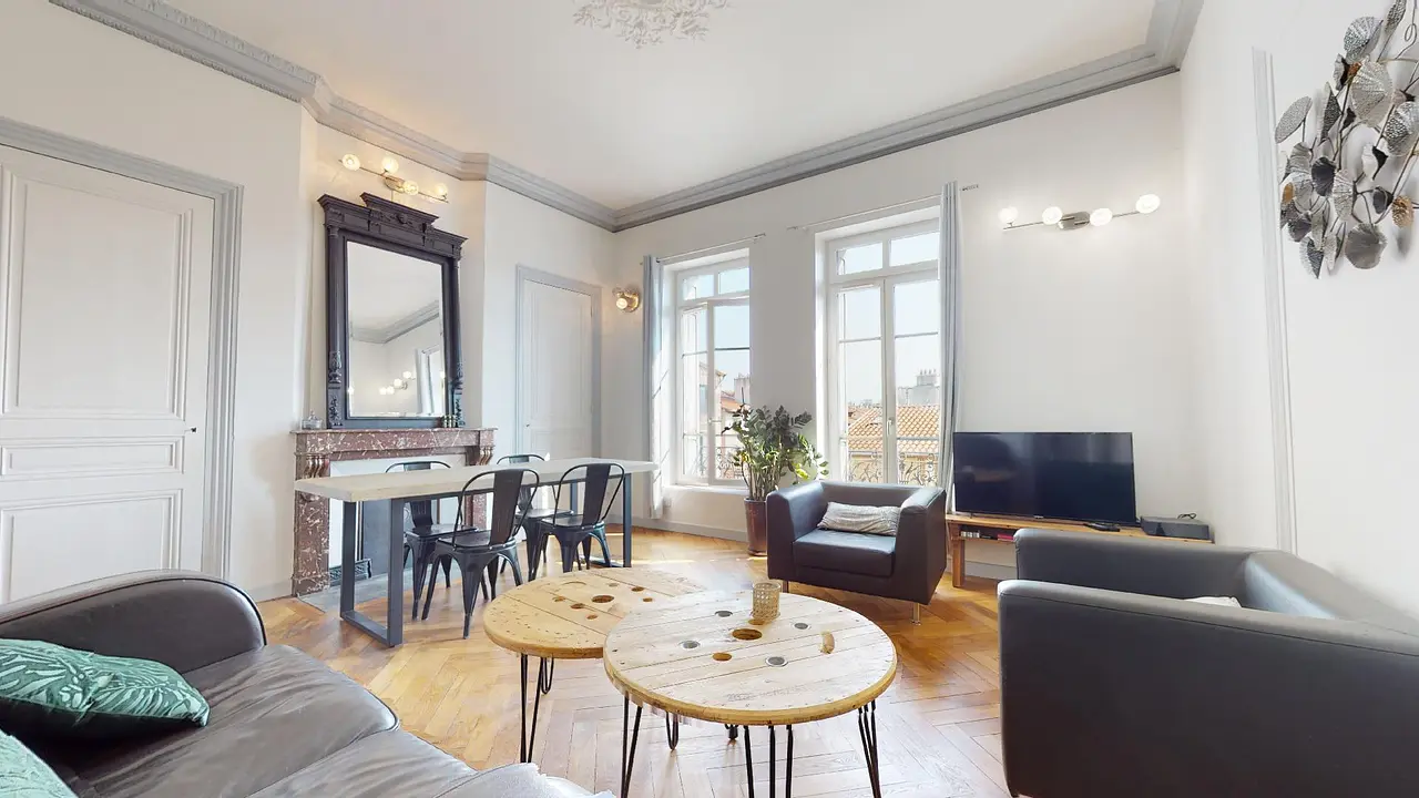 Colocation meublée de 101.0m2 - 350€ - Saint-Étienne