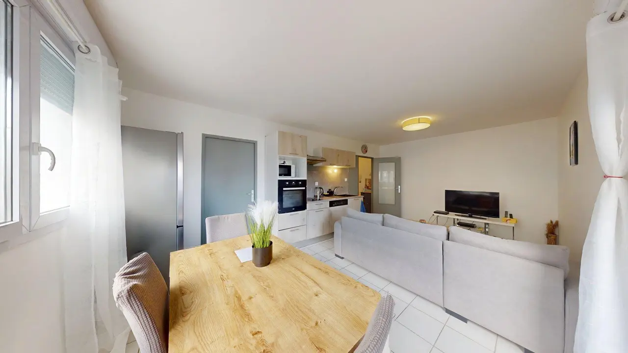 Colocation meublée de 70.0m2 - 490€ - Lyon