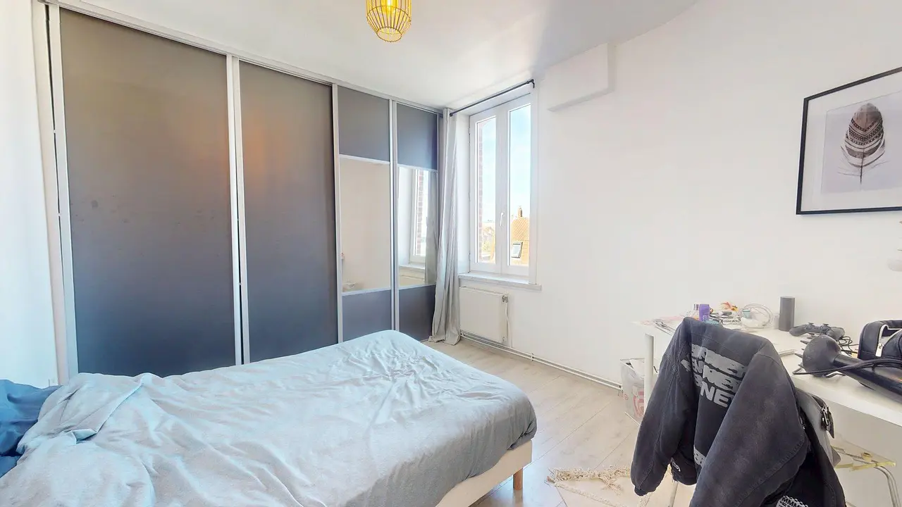 Colocation meublée de 158.95m2 - 540€ - Lille