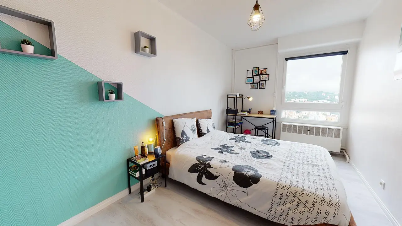 Colocation meublée de 82.0m2 - 500€ - Oullins-Pierre-Bénite