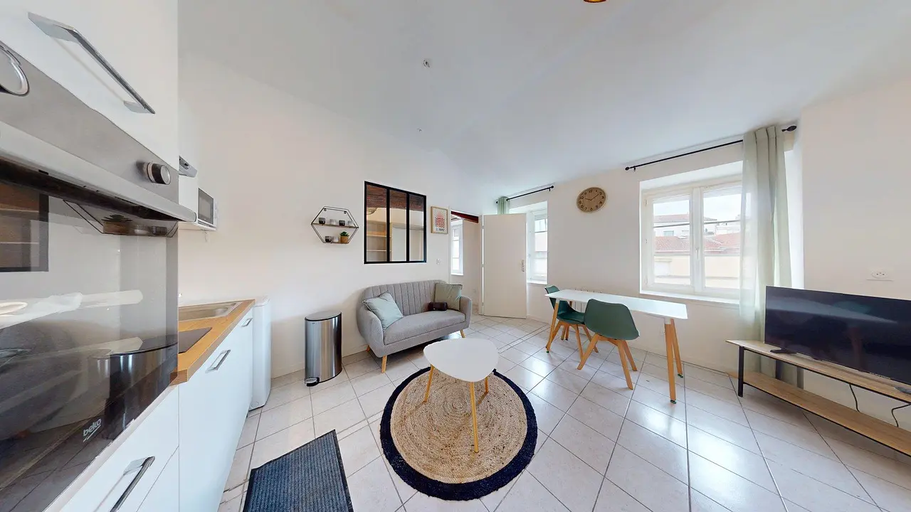 Appartement meublé de 33.77m2 - 827€ - Lyon