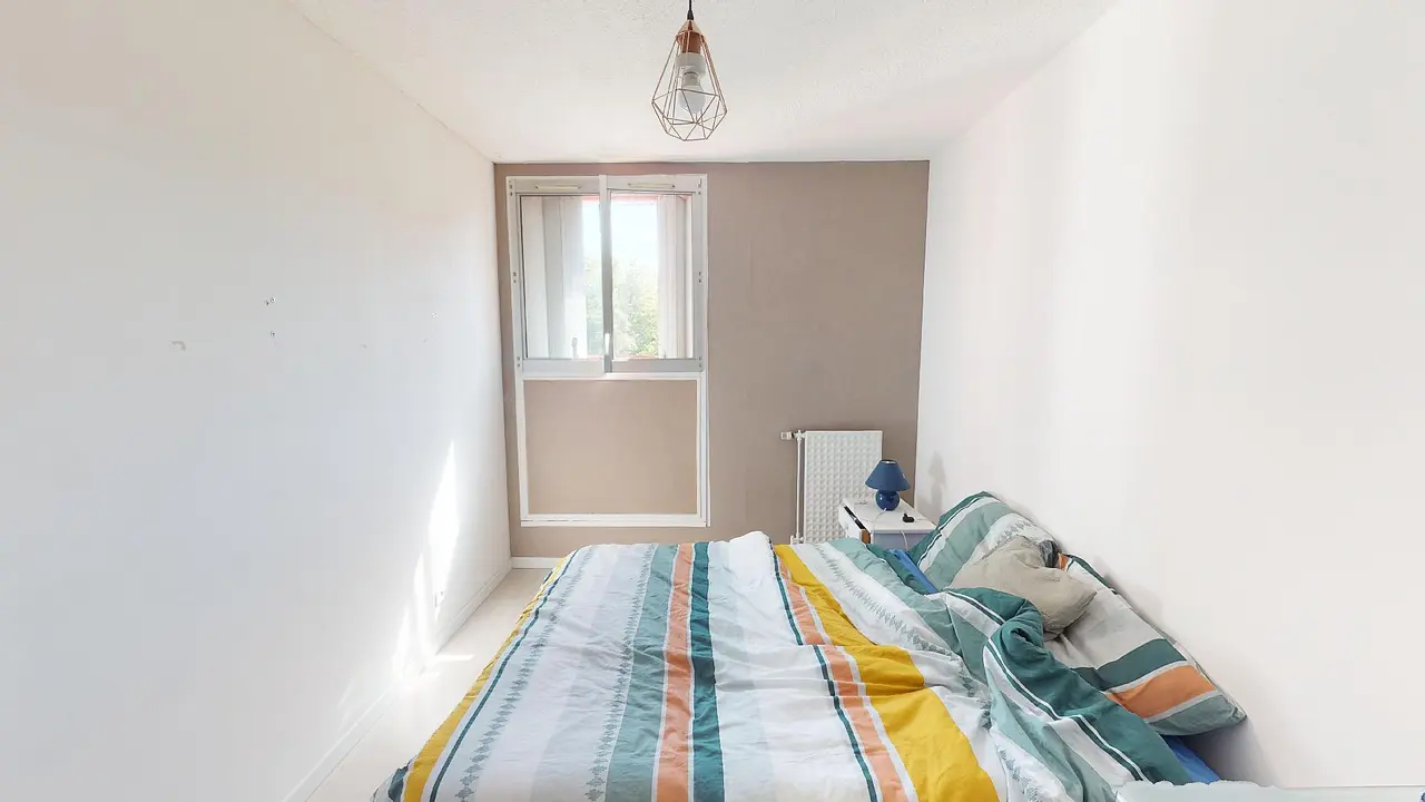 Colocation meublée de 104.0m2 - 363€ - Grenoble