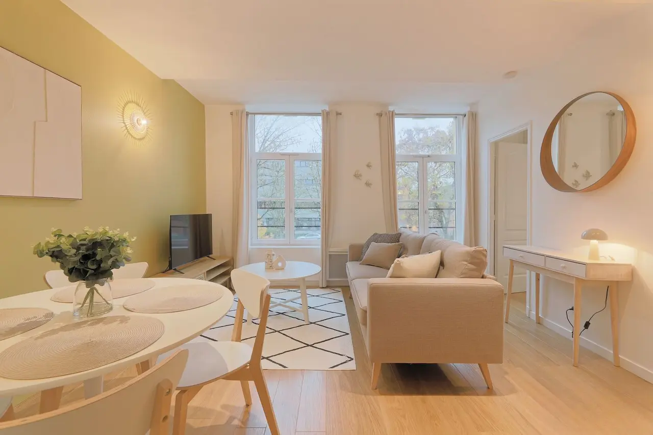 Appartement meublé de 37.49m2 - 825€ - Lille