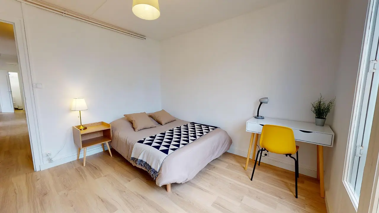 Colocation meublée de 81.0m2 - 547€ - Lyon