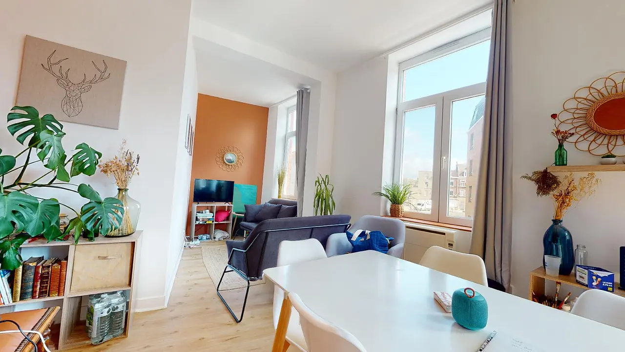 Colocation meublée de 121.0m2 - 495€ - Lille