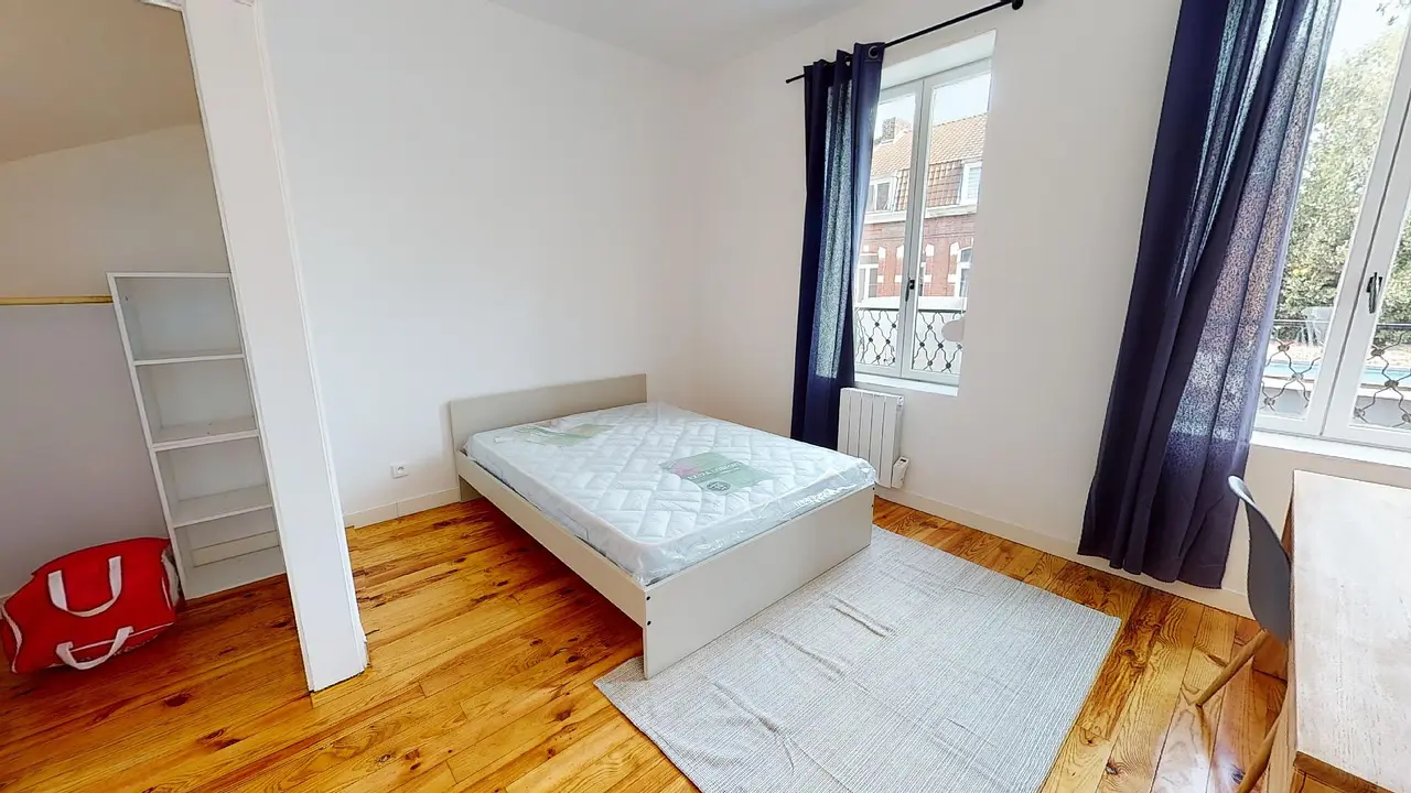 Colocation meublée de 140.0m2 - 398€ - Roubaix