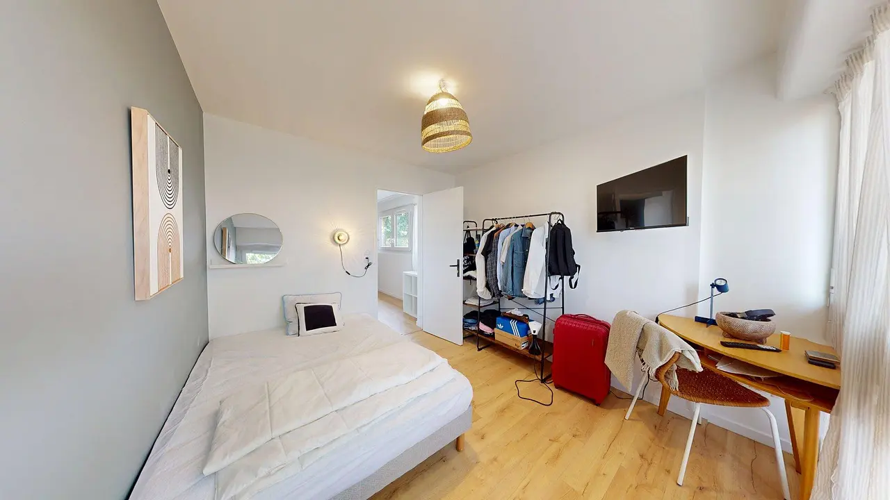 Colocation meublée de 77.0m2 - 548€ - Pessac